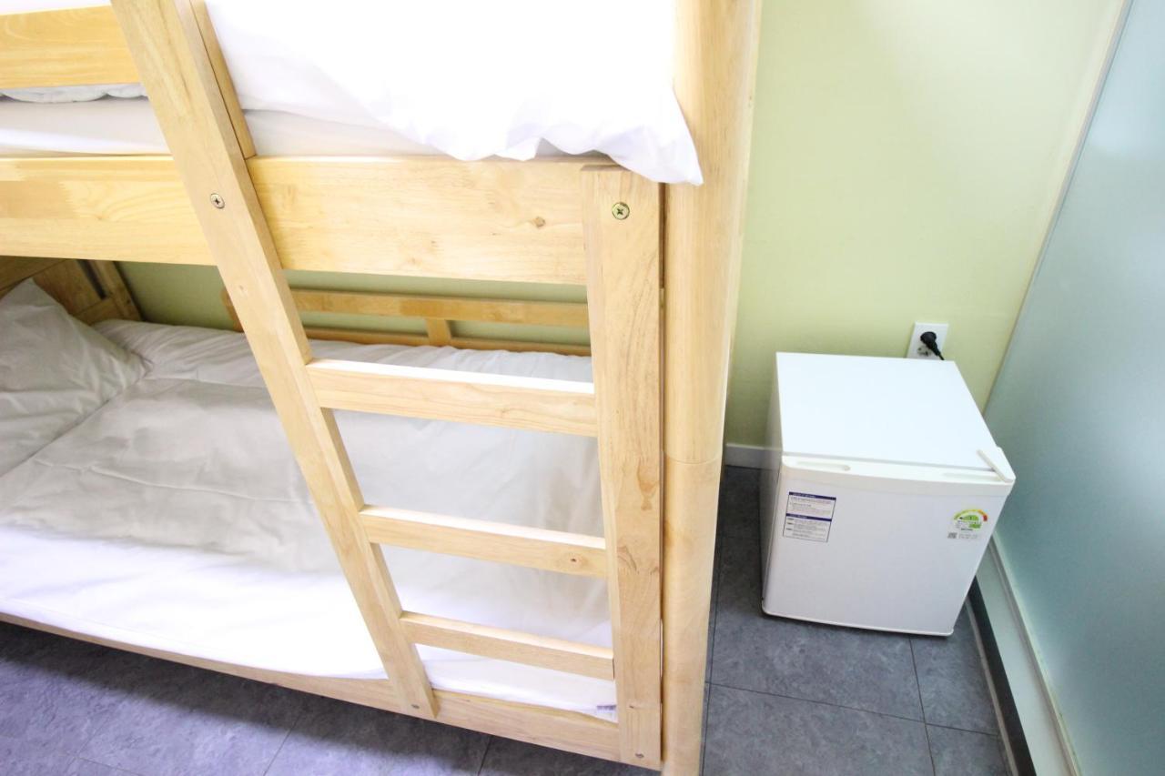 Hotel Golden Park Myeongdong Сеул Экстерьер фото