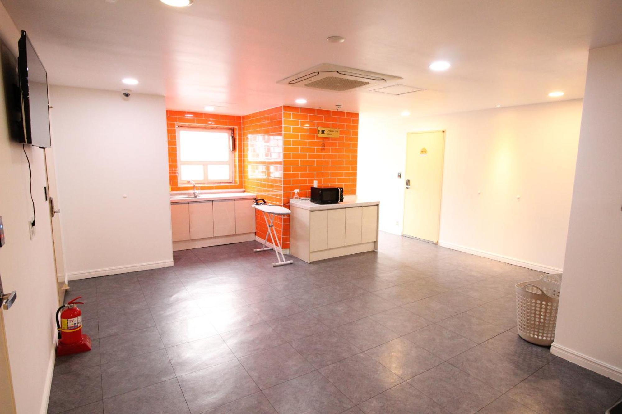 Hotel Golden Park Myeongdong Сеул Экстерьер фото