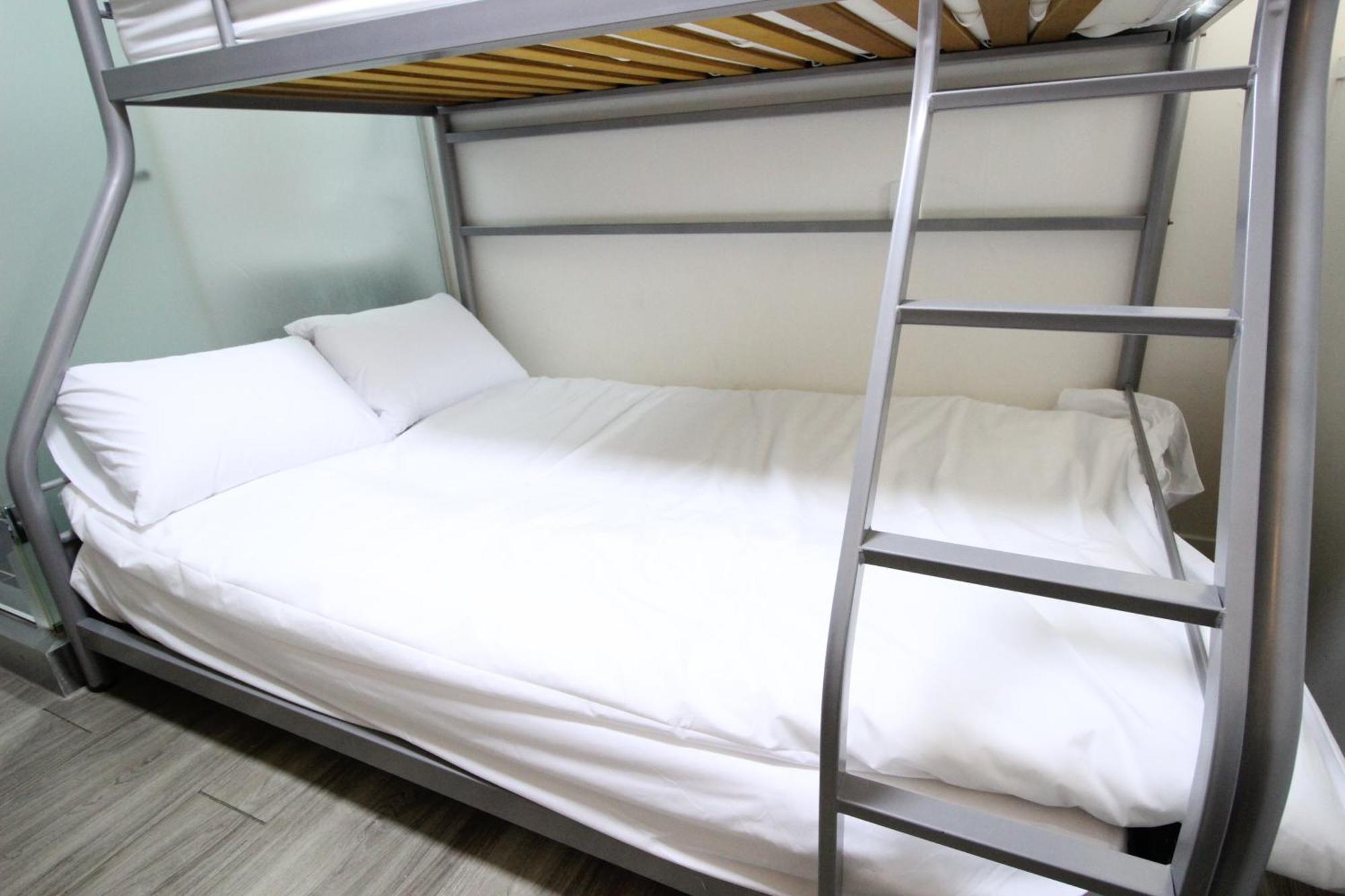 Hotel Golden Park Myeongdong Сеул Экстерьер фото