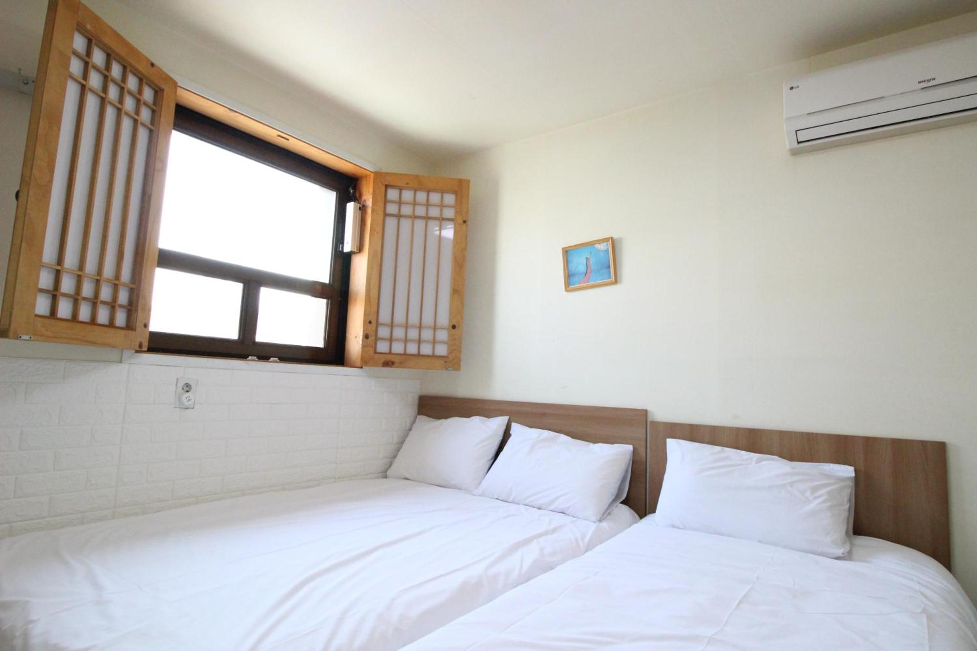 Hotel Golden Park Myeongdong Сеул Экстерьер фото