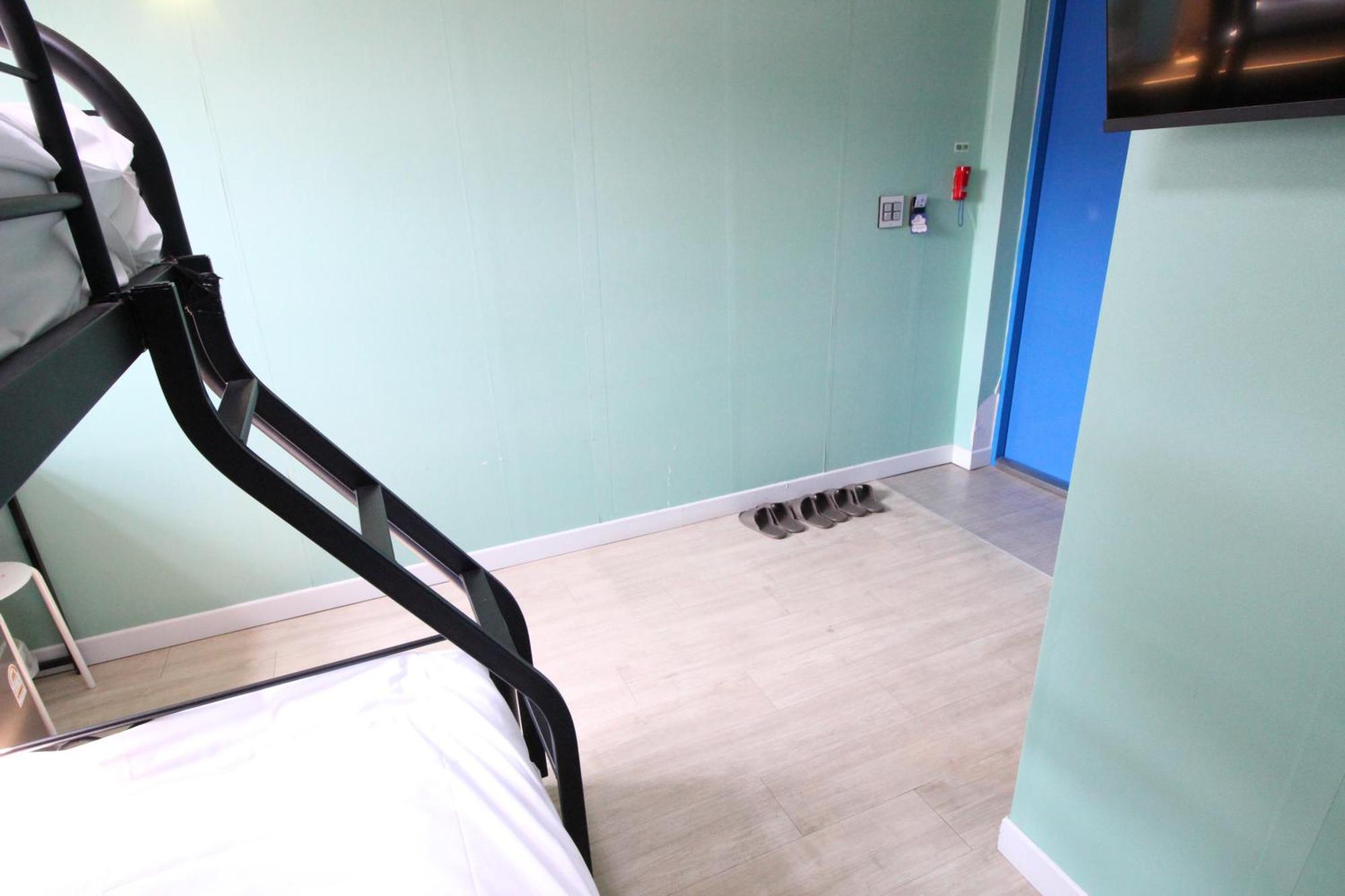 Hotel Golden Park Myeongdong Сеул Экстерьер фото